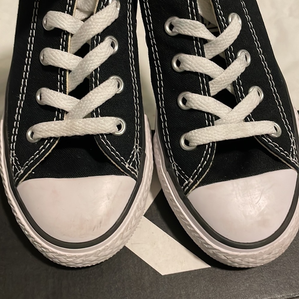 EUC Converse with Box - Youth 13 - Black - Picture 4 of 4